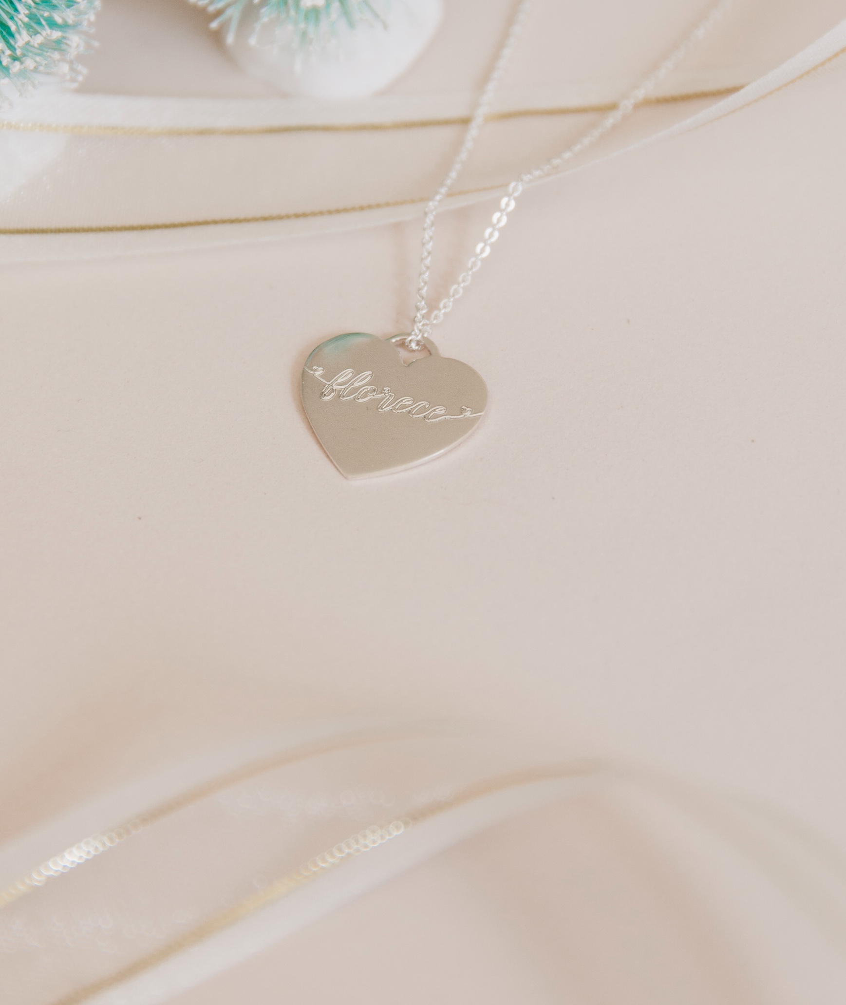 2- medallon corazón personalizado (1)